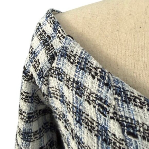 ZARA Women's Textured Off Shoulder Tweed Cropped Plaid Top Blue White Large NWT - Picture 6 of 13